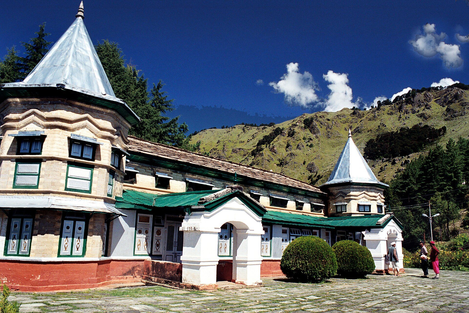 Narayan Ashram perched on a mountain slope